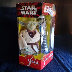 Star Wars Interactive Yoda w/Lightsaber Tiger Electronics Furby-Era 2000 NIB Vtg